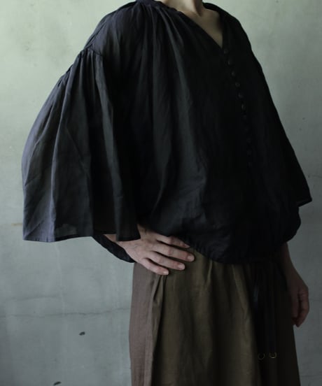 cavane キャヴァネ / Wide-sleeves with waist drawstring linen100 blouseブラウス / ca-25105