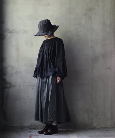 cavane キャヴァネ / Collarless raglan linen100 blouseブラウス / ca-25132