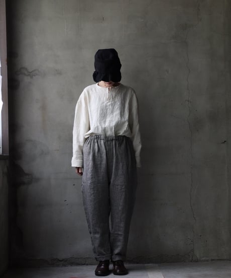 klauseクロイゼ / Linen Herring-bone Loose Fitting Tapered Trousers (ヘリンボーン) / kla-25017