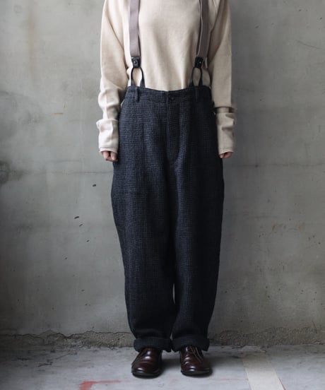 cavane キャヴァネ / Over-pants with suspender wool100パンツ / ca-25162