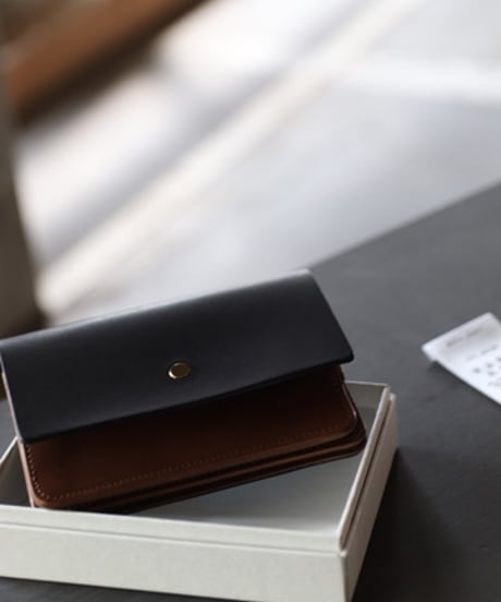 formeフォルメ / Liscio leather hand wallet combi財布/ fo-26005(fip-20)