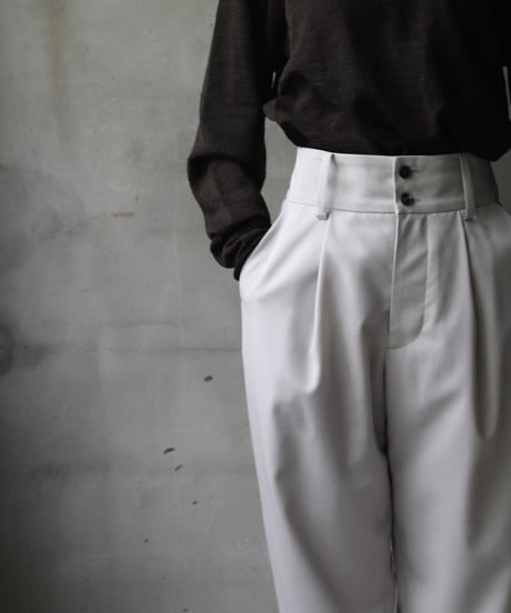 cavane キャヴァネ / Wool Tuck trousersパンツ / ca-22117