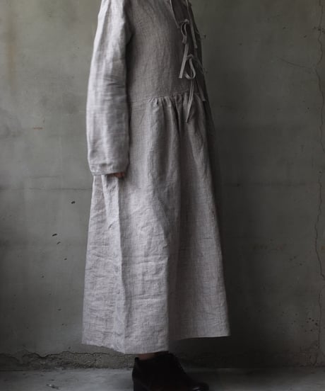 der antagonist デ アンタゴニスト / Dress with drawstring Linenワンピース / D7BLGRC24/25
