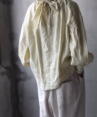 cavane キャヴァネ / Pull-over blouse with tie Linen100ブラウス / ca-26054