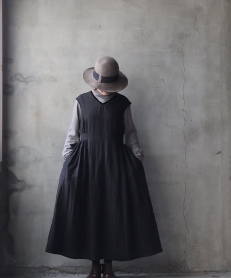 cavane キャヴァネ / Gathered dressⅡ wool & linen ワンピース / ca-25178