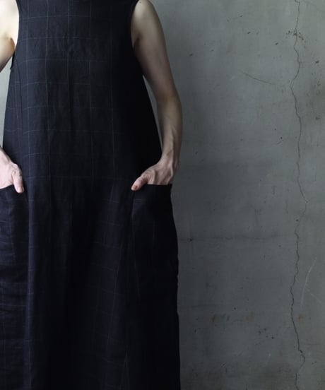 der antagonist デ アンタゴニスト / Sleeveless Dressワンピース/ D12BLBC25