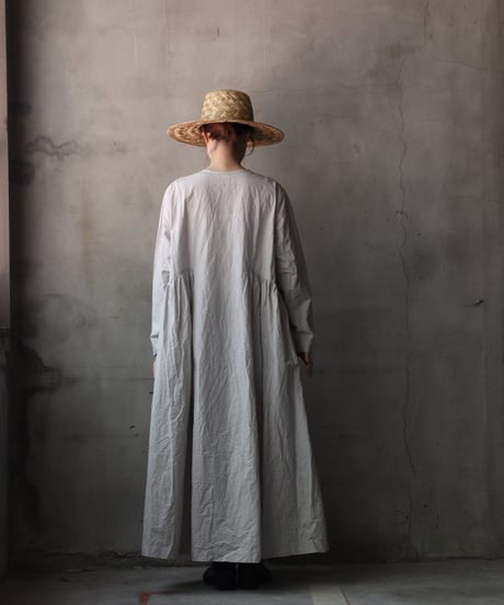 cavaneキャヴァネ / Gathered dress with side switchingワンピース / ca-26055