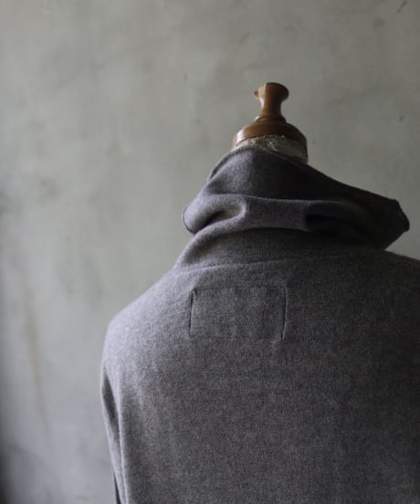 Hannibalハンニバル / Niclas96 Turtleneckニット / Ha-23009