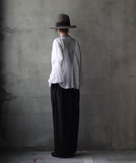 cavane キャヴァネ / Collarless raglan linen100 blouseブラウス / ca-25134