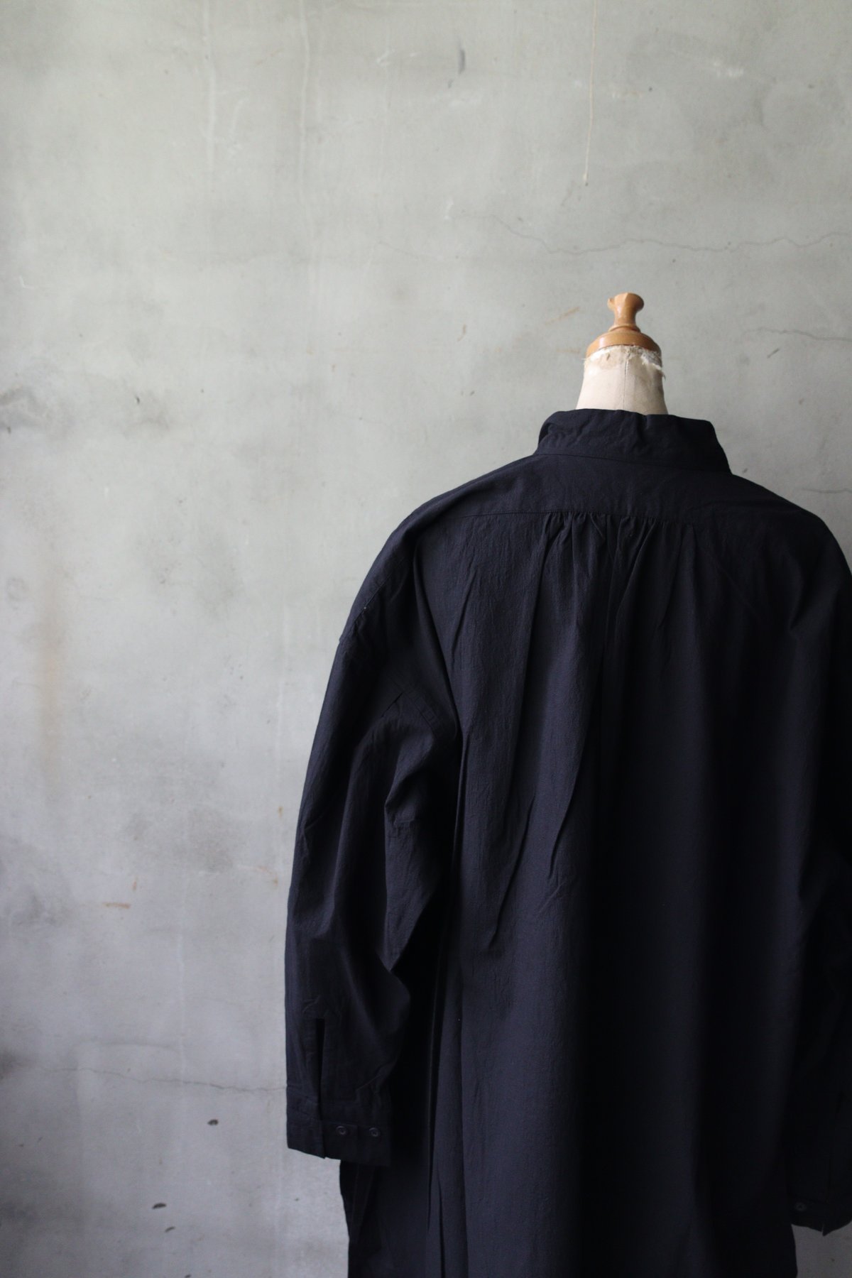 KLASICA クラシカ / Neo Stand Collar Pull Over 