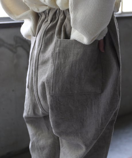 klauseクロイゼ / Belarus linen Loose Fitting Tapered Trousers (綾織/中厚手) / kla-24014