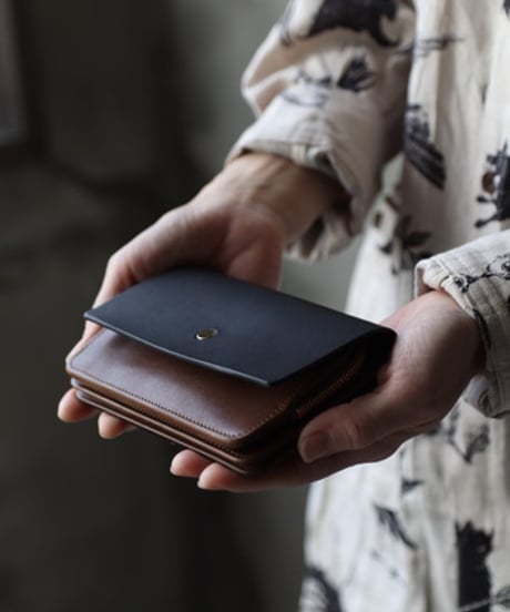 formeフォルメ / Liscio leather hand wallet combi財布/ fo-26005(fip-20)