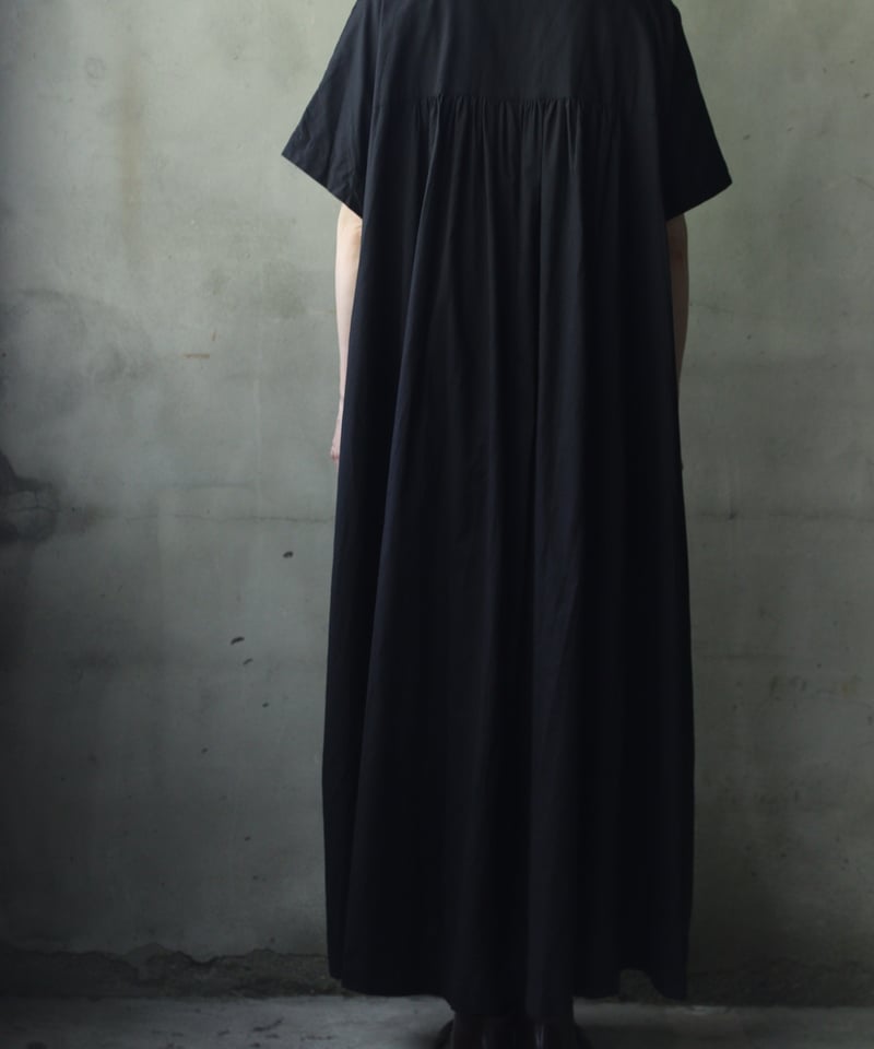 cavane キャヴァネ / Balloon nosleeve dressワンピース / ca