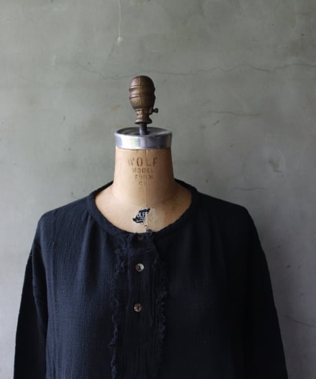 MAVRANYMA / Organic Low Cotton Henley Long-sleeve / Mav-24003