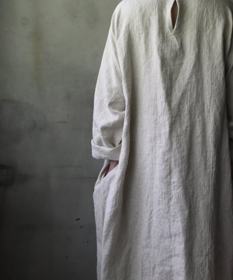klauseクロイゼ / Band collar Shirt Long Belarus Linen(綾織/中厚手)ワンピース/ kla-25008