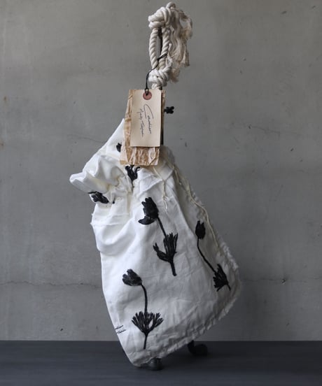 Cavalier Meiko Takahashi  / Pressed flower pouch bag"Nodding anemone" / Me-23001