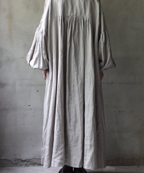 cavane キャヴァネ / Balloon sleeve dress linen100ワンピース / ca-25058