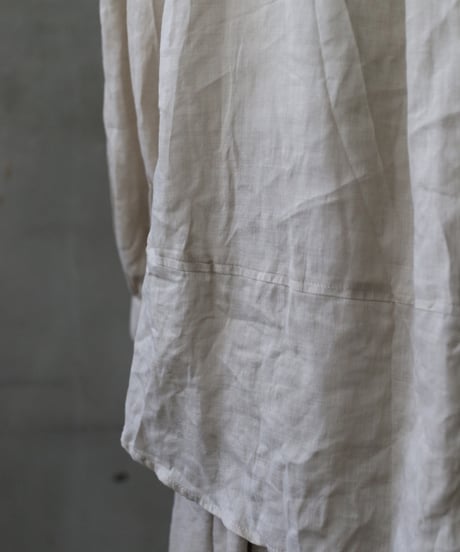 cavane キャヴァネ / V Pull-over blouse linen100ブラウス / ca-25148