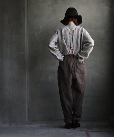 cavane キャヴァネ / Over pants with suspenders Woolパンツ / ca-24213