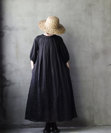 cavane キャヴァネ / Over Tuck Linen100 Dressワンピース / ca-25102
