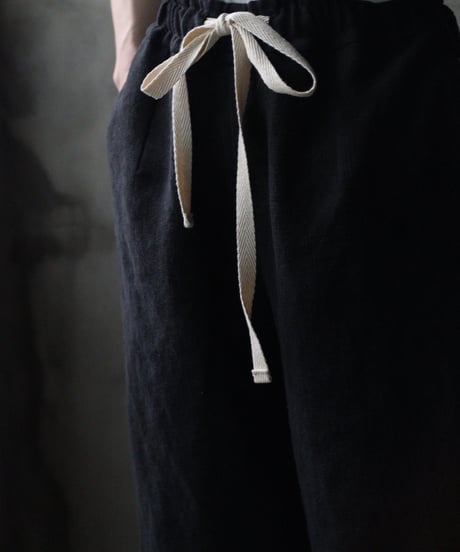 der antagonist デ アンタゴニスト / Trousers Linen100パンツ/ P13HBLSC25