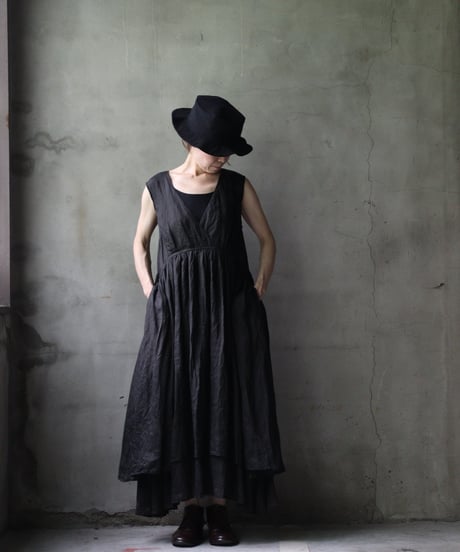 cavane キャヴァネ / Gathered dress linen100ワンピース / ca-25119