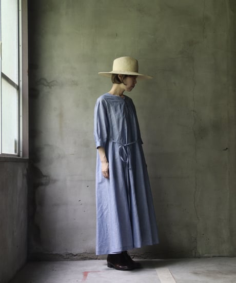cavane キャヴァネ / Switching line tuck dressワンピース / ca-23122