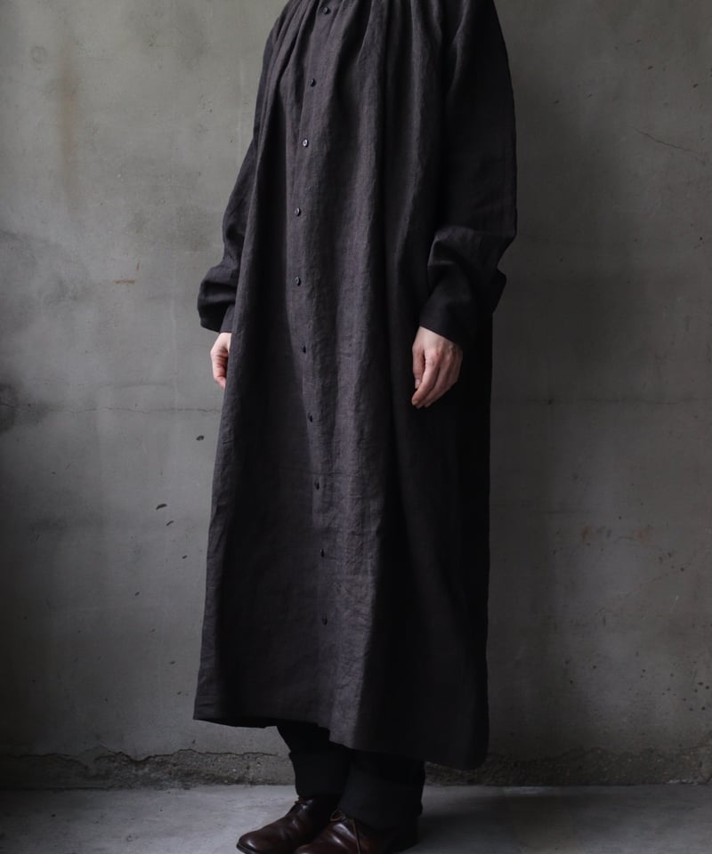 klauseクロイゼ / Belarus linen Gather shirt long le
