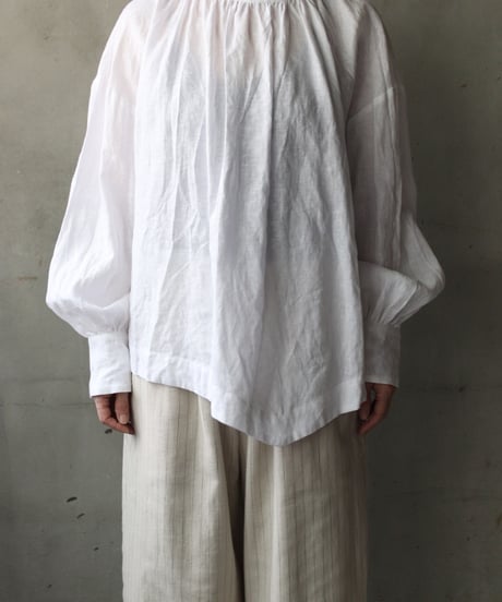 cavane キャヴァネ / Pull-over blouse with tie Linen100ブラウス / ca-26053