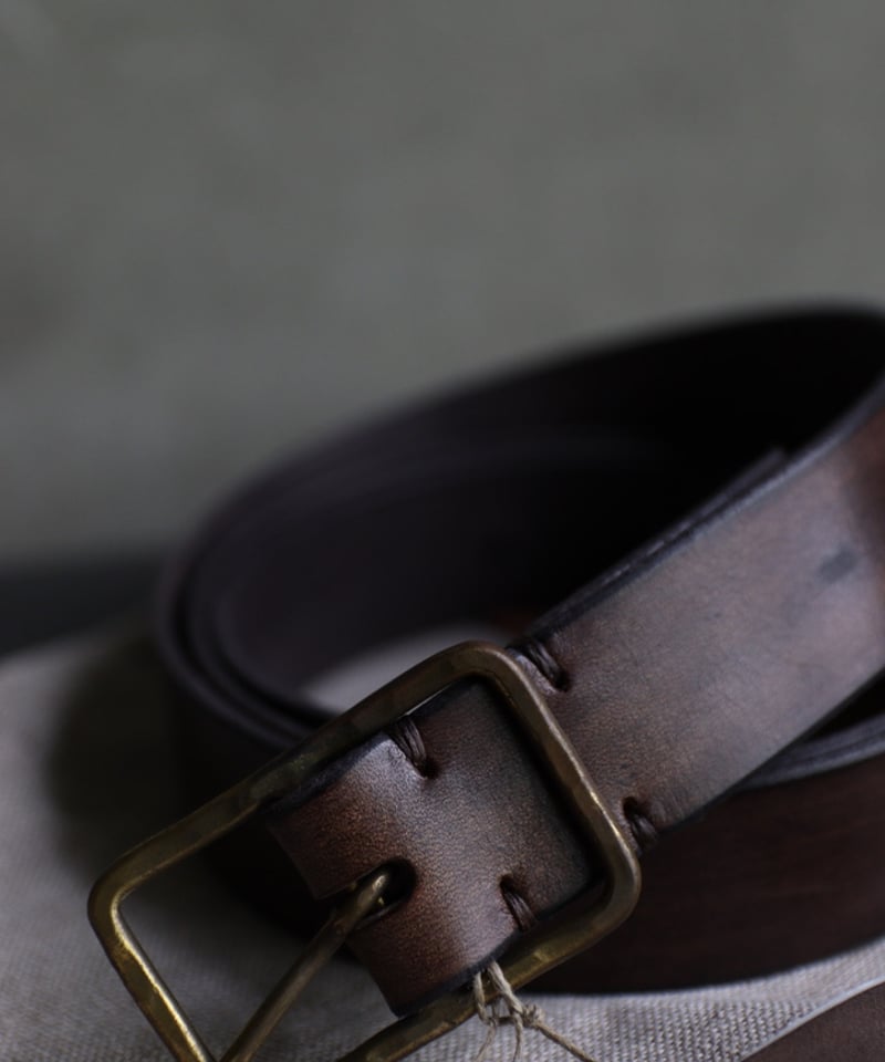 ALEKSANDR MANAMISアレクサンダーマナミ/ ALEKSANDR MANAMIS