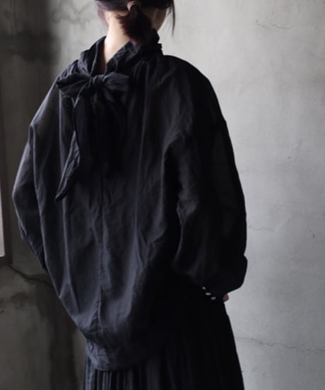 cavane キャヴァネ / Pull-over blouse with tie Silk & Cotton100ブラウス / ca-26034
