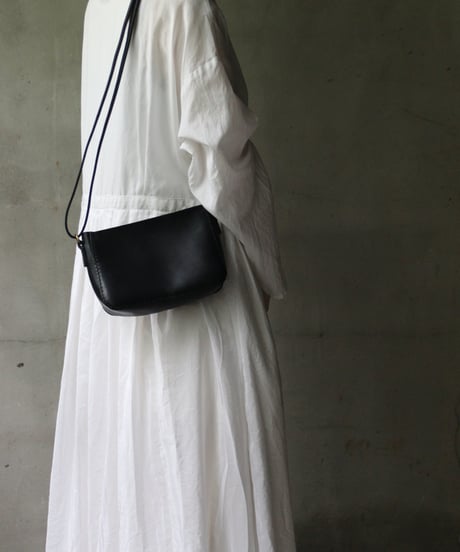 klauseクロイゼ / SHOULDER BAG(HARD)マチあり革鞄/ kla-25020