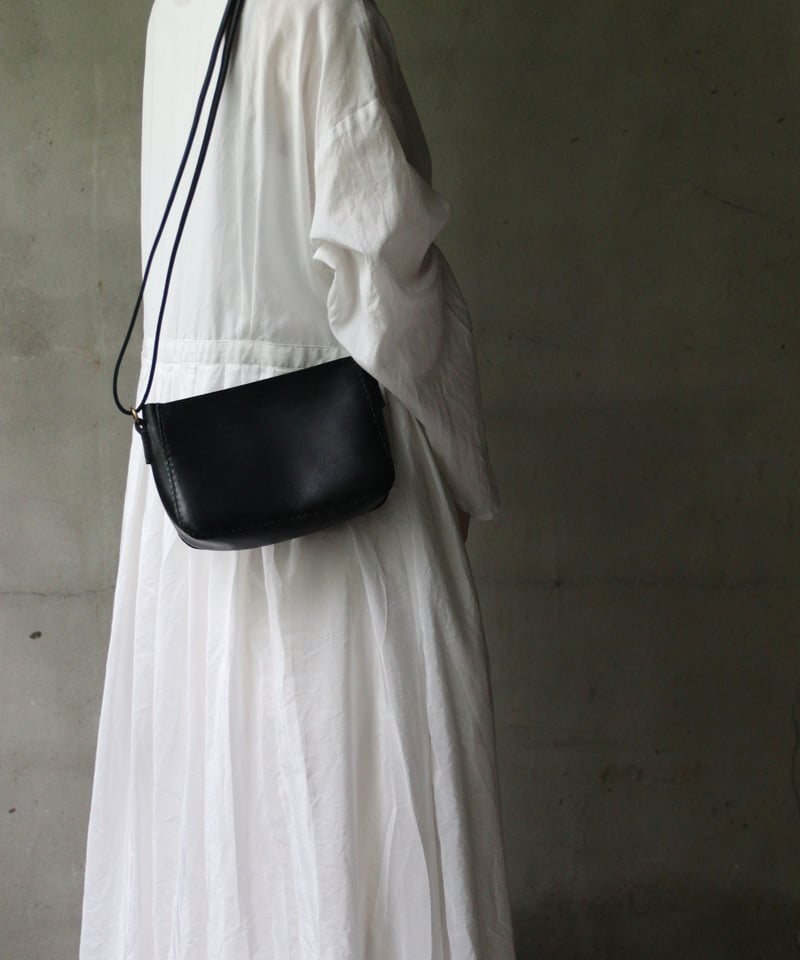 klauseクロイゼ / SHOULDER BAG(HARD)マチあり革鞄/ kla-2502