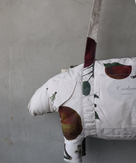 ALEKSANDR MANAMISアレクサンダーマナミ/ OINK OINK BAG LES FRUITSバッグ/ am-26010