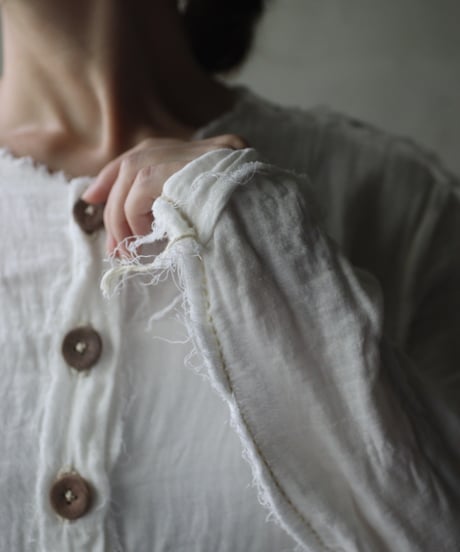 Cavalier Meiko Takahashi / Eligere gauzy blouse #69 / Me-24010