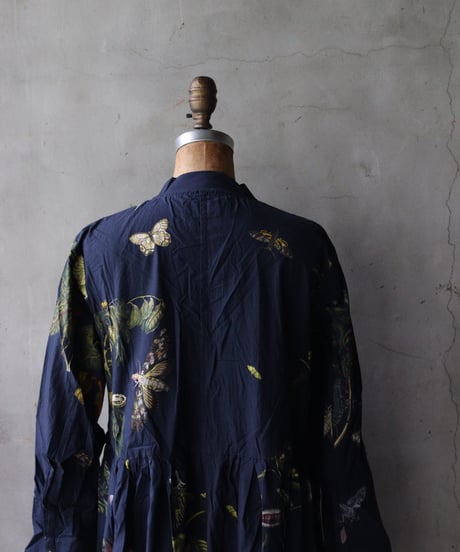 ALEKSANDR MANAMISアレクサンダーマナミ/ NATURA BLEU LOOSE FRONT DRESSワンピース/ am-25013