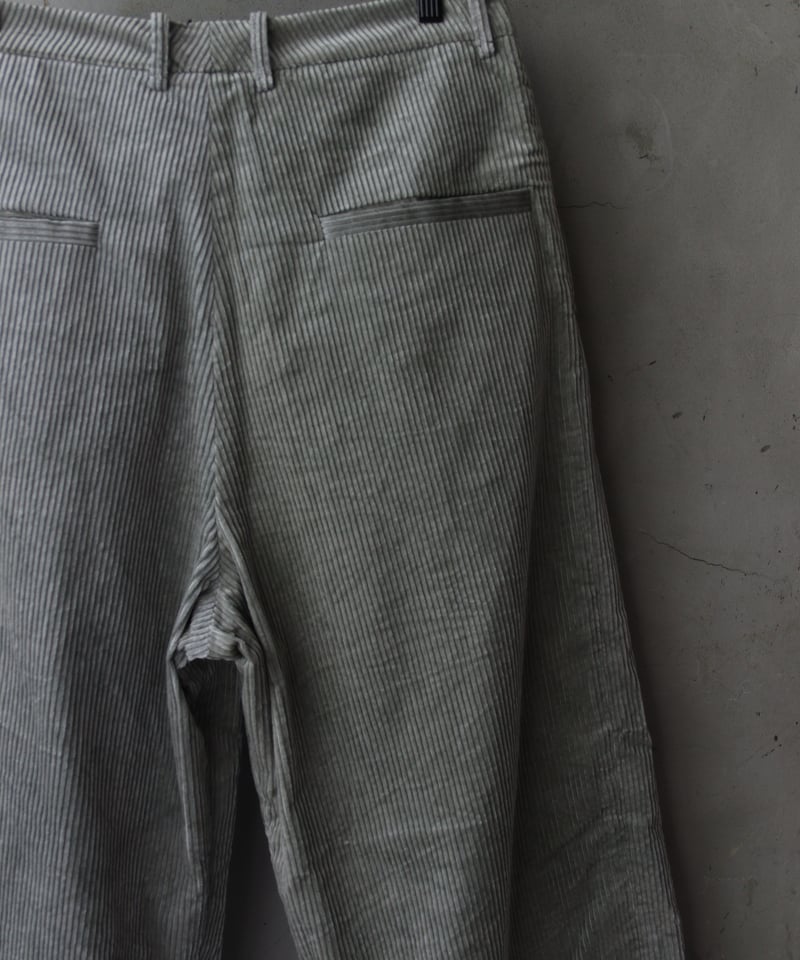 BIEK VERSTAPPEN / MALE PLEATED TROUSERSパンツ / Bi