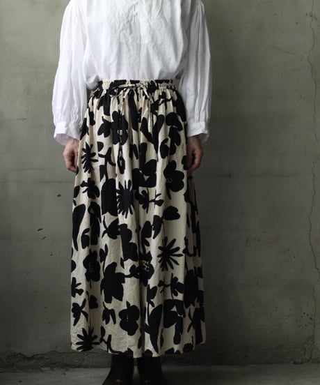 cavane キャヴァネ / Gatehered Petti Skirt Cotton&linenスカート/ ca-26071