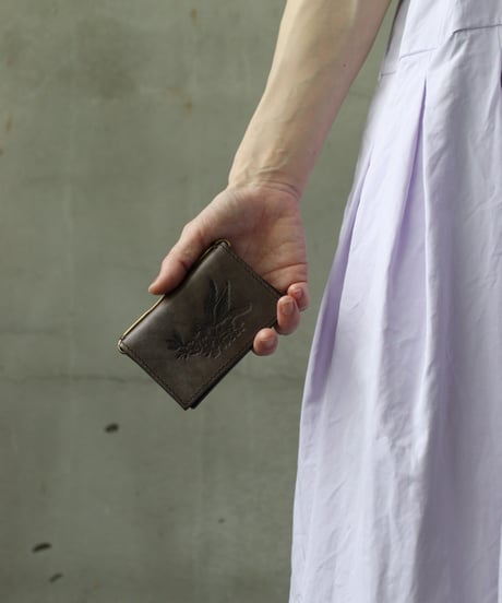 ALEKSANDR MANAMISアレクサンダーマナミ/ ALEKSANDR MANAMIS x tagliovivo Wallet / am-25010(AT-04)