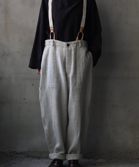cavane キャヴァネ / Over-pants with suspender wool100パンツ / ca-25160