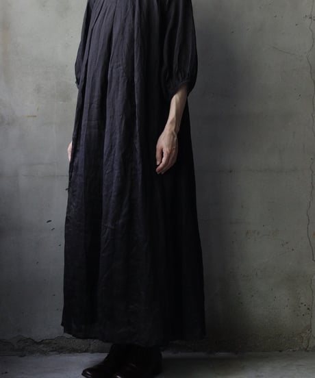 cavane キャヴァネ / Over Tuck Linen100 Dressワンピース / ca-25102