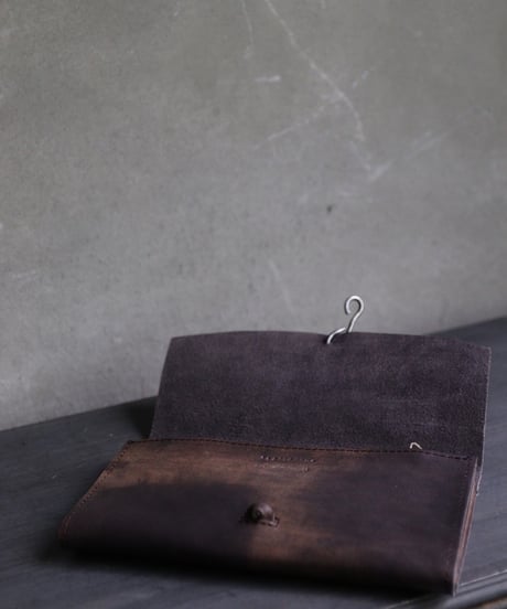 ALEKSANDR MANAMISアレクサンダーマナミ/ ALEKSANDR MANAMIS x tagliovivo Large Wallet / am-25011