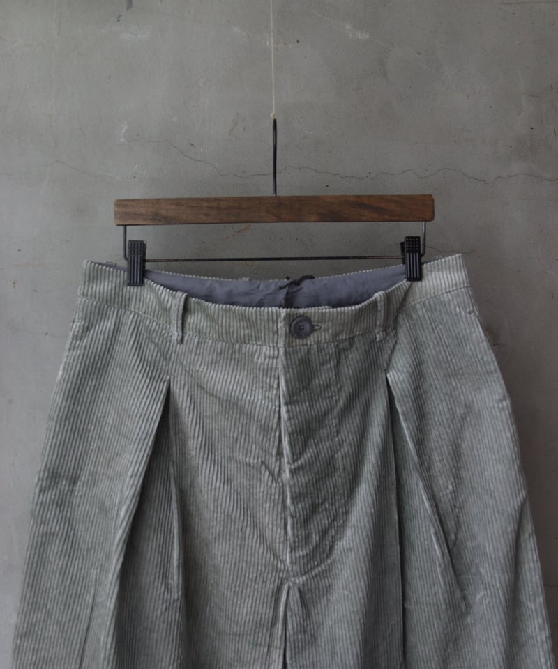 BIEK VERSTAPPEN / MALE PLEATED TROUSERSパンツ / Bi