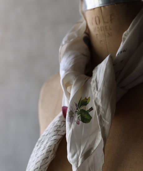 ALEKSANDR MANAMISアレクサンダーマナミ/ LES FRUITS HANDKERCHIEF SCARFスカーフ / am-26012