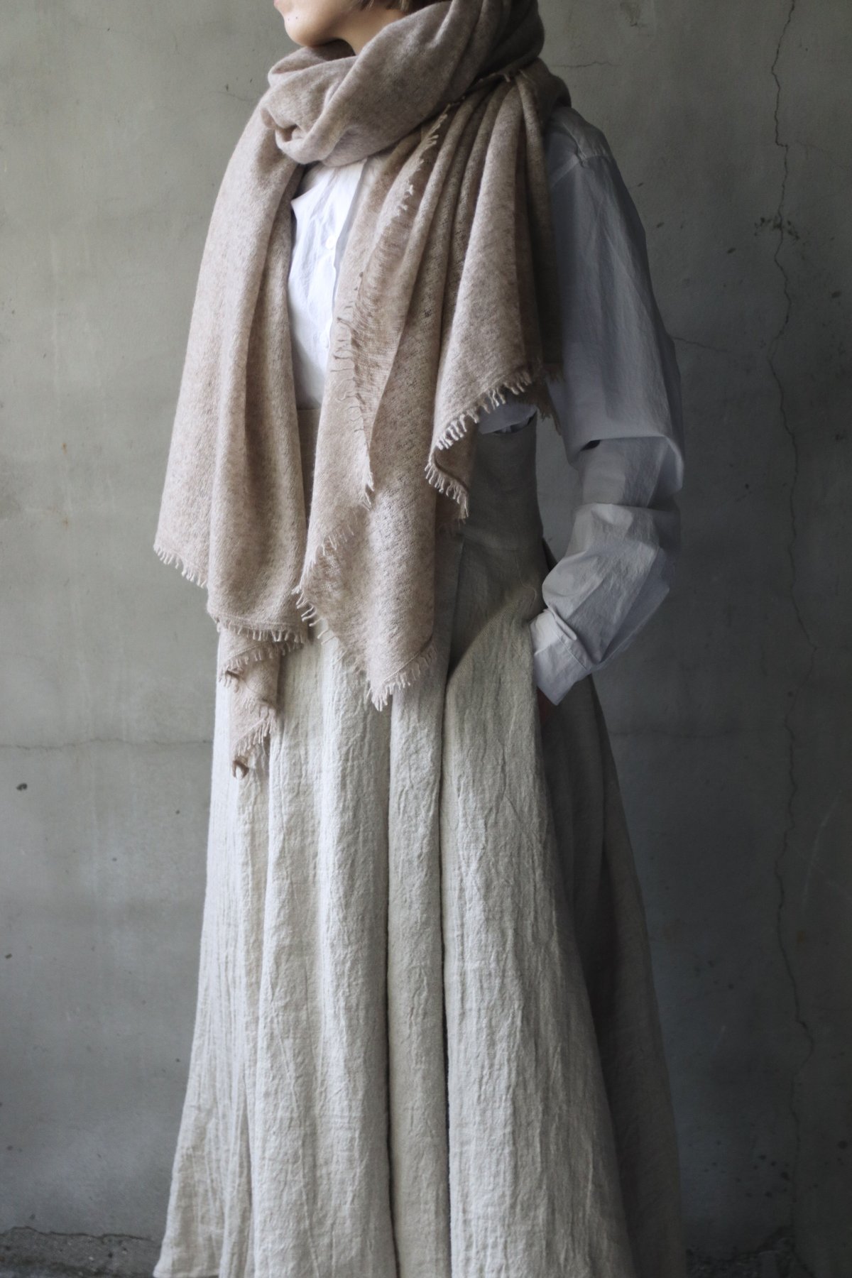 JANE CARR ジェーンカー定番カシミヤストールブラックタグ付き新品 JANE CARR ジェーンカー定番カシミヤストールブラックタグ付き新品