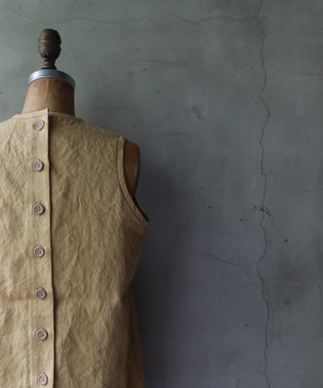der antagonist デ アンタゴニスト / linen sleeveless tunicシャツ / S7BLSF24