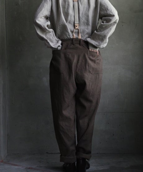cavane キャヴァネ / Over pants with suspenders Woolパンツ / ca-24213