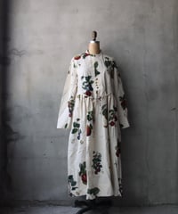 ALEKSANDR MANAMISアレクサンダーマナミ/ LES FRUITS LOOSE FRONT DRESSワンピース / am-26014