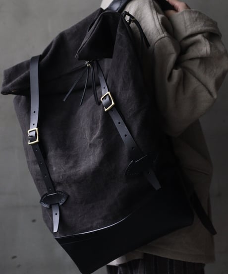 klauseクロイゼ / LEATHER BACK PACK VINTAGE SAKE BAG（酒袋・鉄媒染)/ kla-26035
