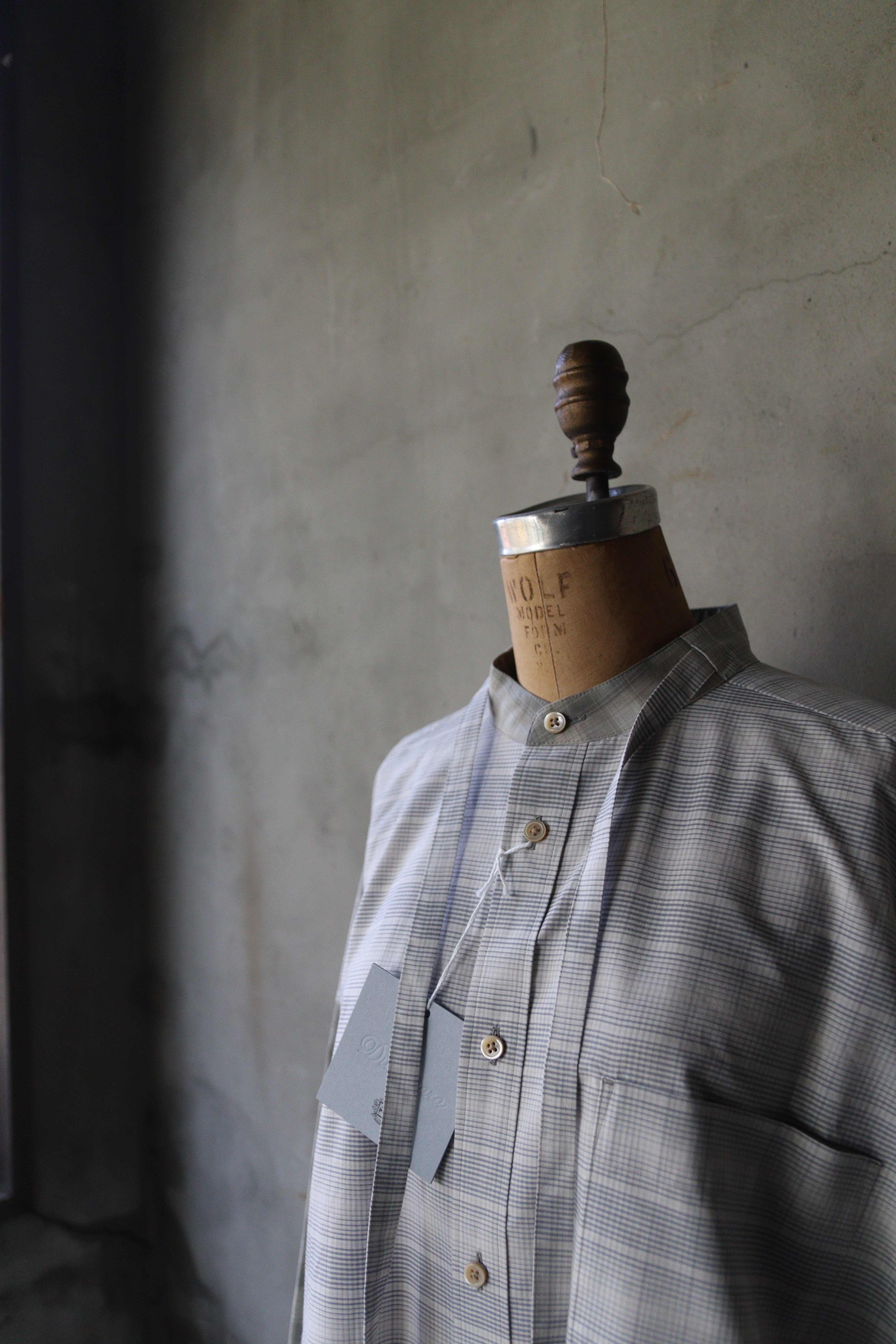 Dulcamara ドゥルカマラ / バンドカラーコードシャツSHIRT UNISEX / d
